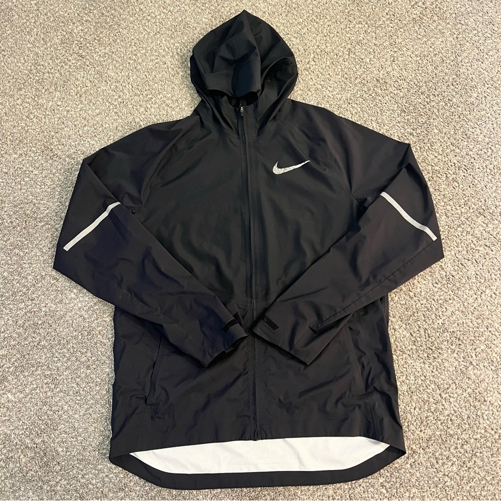 Nike Men's Black Zonal Aeroshield Running Zip Jacket Medium